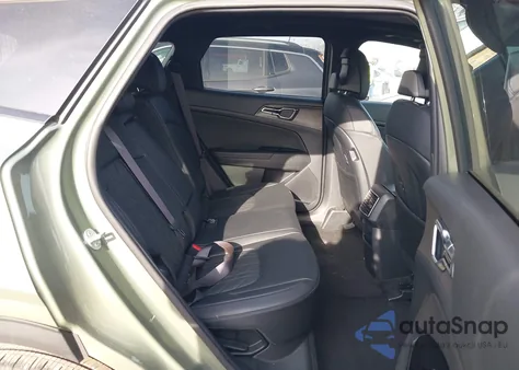 2023 Kia Sportage Plug-In Hybrid X-Line Prestige from USA, damaged, VIN KNDPZDAH5P7107000